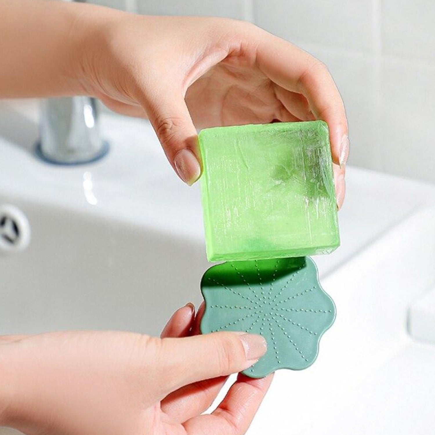 1155 Winter Facial Cleanser Foaming Shaker Washing Artifact Bubble Foaming Foaming Winter Summer Warm Fluffy DeoDap 1155 Winter Facial Cleanser Foaming Shaker Washing Artifact Bubble Foaming Foaming Winter Summer Warm Fluffy DeoDap